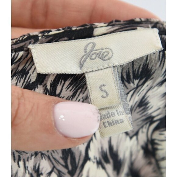 Joie 100% Silk Tribal Aztec Feather Print Cold Shoulder Top Blouse Sz S Womens - Picture 7 of 8